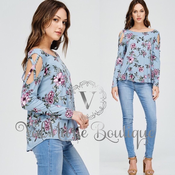 Powder blue floral top - Picture 5 of 6